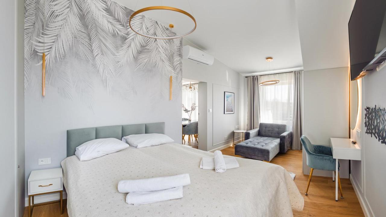 Apartamenty Delux Sun & Snow Rozewska Natura Park - Blisko Plazy Jastrzebia Gora Exterior photo